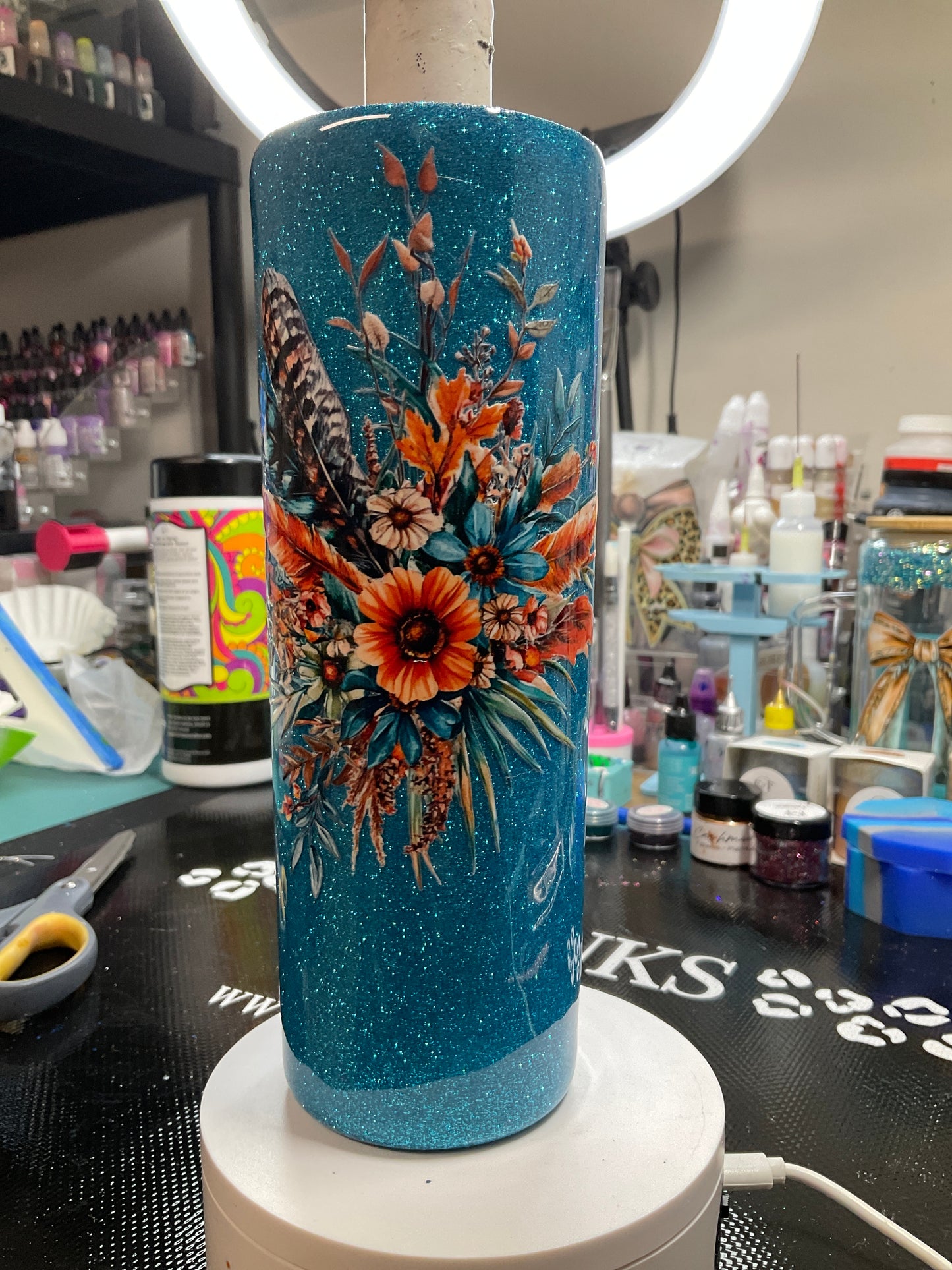 20 oz tapper Western Flower-Glitter Base