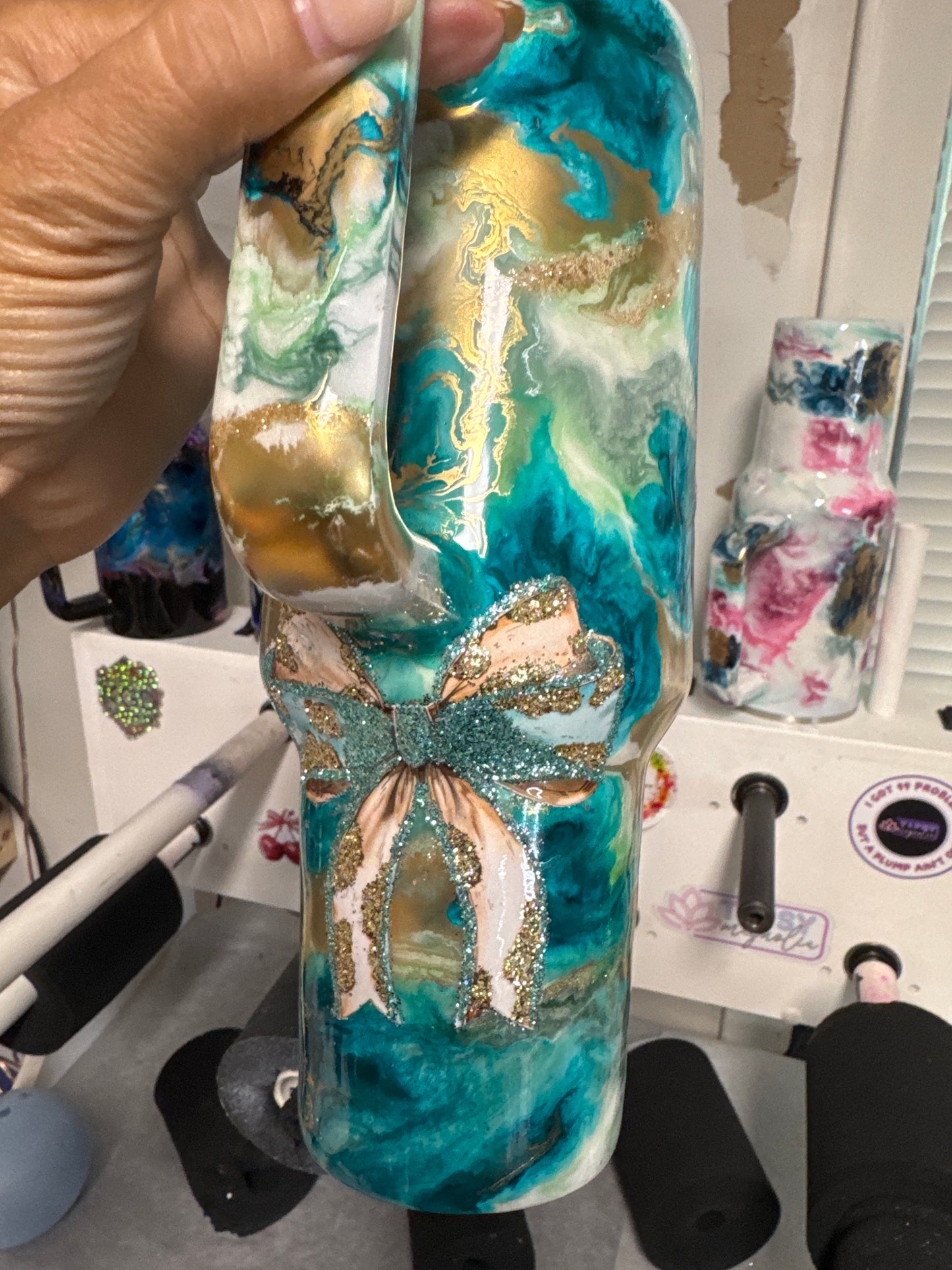 40oz #5 w/bow